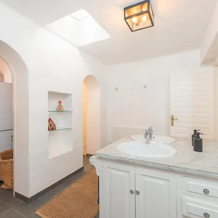 Chic Ibiza Nearby Olivera Villa *