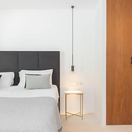 Chic Ibiza Nearby Olivera