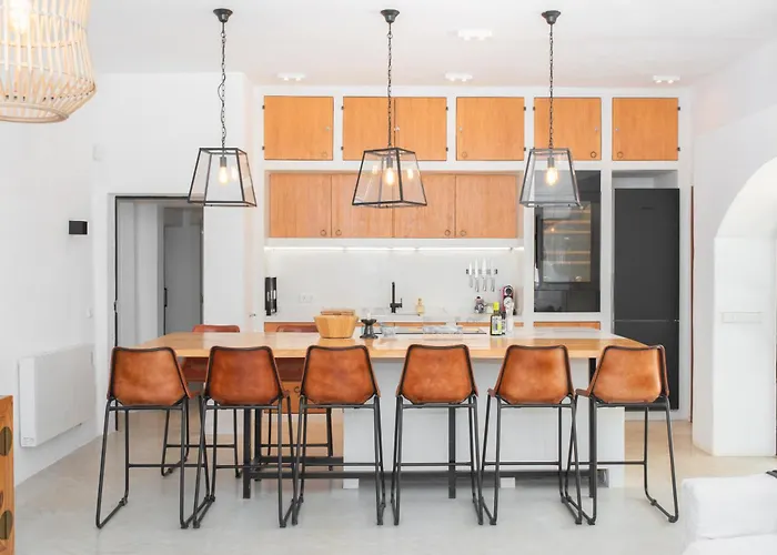 Chic Ibiza Nearby Olivera Villa *