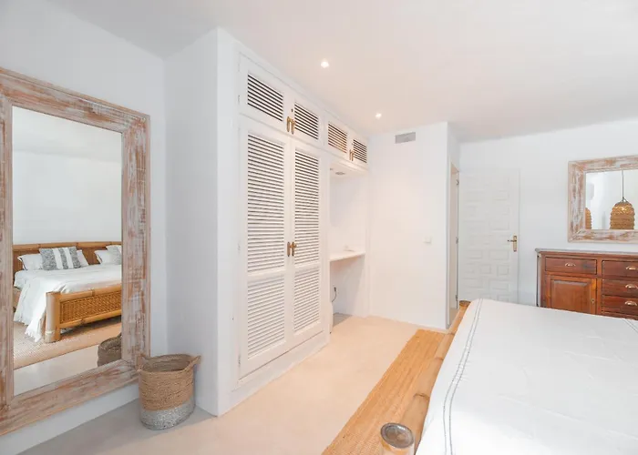 Villa Chic Ibiza Nearby Olivera *