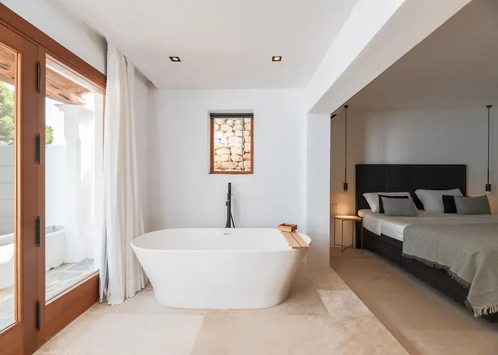 Chic Ibiza Nearby Olivera Villa