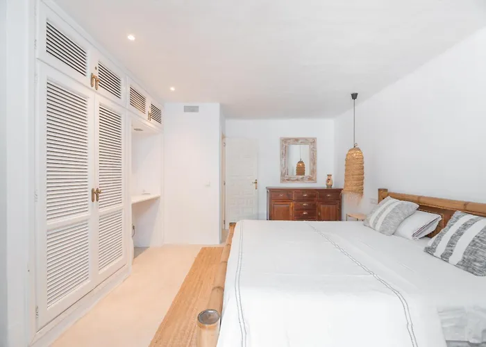 Villa Chic Ibiza Nearby Olivera *