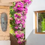 Вілла Chic Ibiza Nearby Olivera *