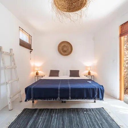 Chic Ibiza Nearby Olivera