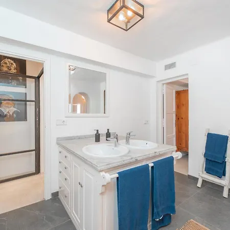 Villa Chic Ibiza Nearby Olivera *