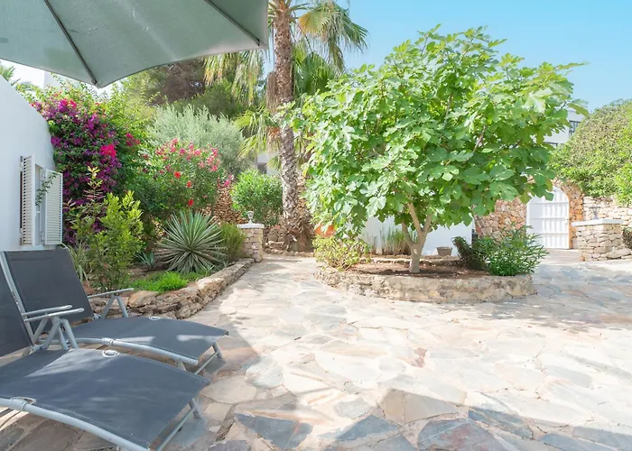 Chic Ibiza Nearby Olivera Villa *