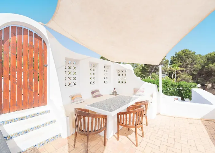 Chic Ibiza Nearby Olivera